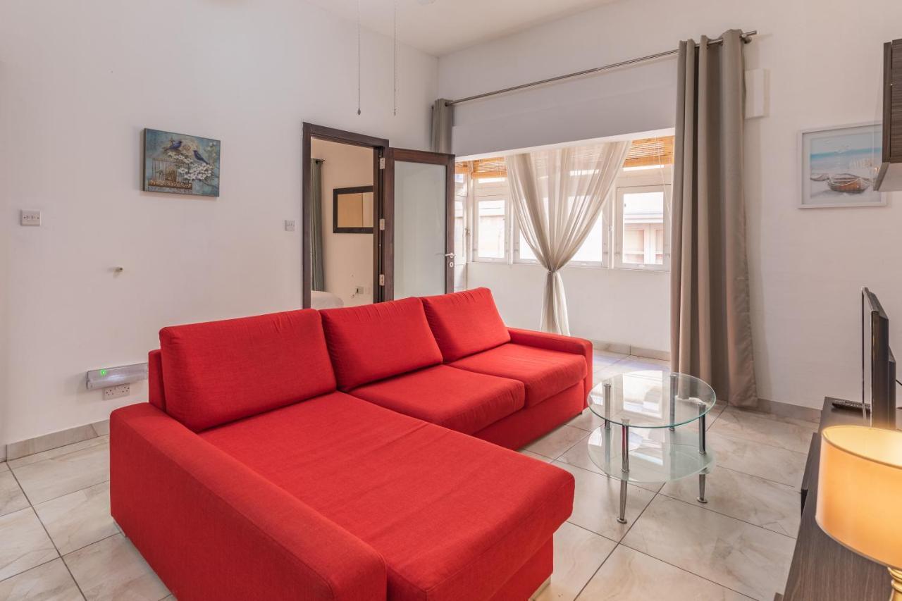 Bormla - Comfortable Two Bedroom Apartment Cospicua Esterno foto
